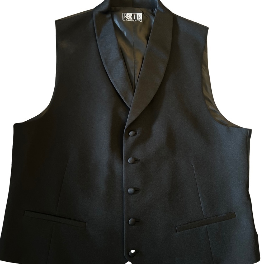 NOIR Black Tuxedo Jacket & Vest Set – Formal Holiday, Gala, Wedding Ready Suit - Picture 10 of 12